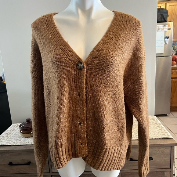 SO Goods for Life tan vneck cardigan sweater - Picture 1 of 3